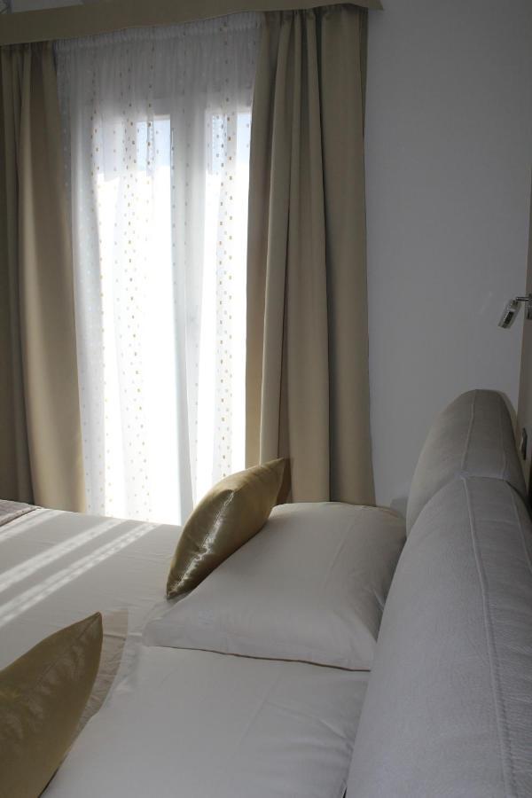 B&B Piazza Nuova Castelsardo Esterno foto